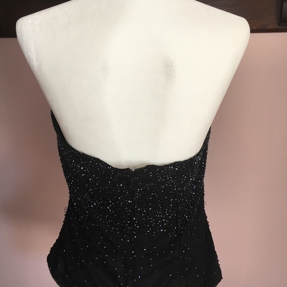Black beaded halter top - Picture 4 of 6